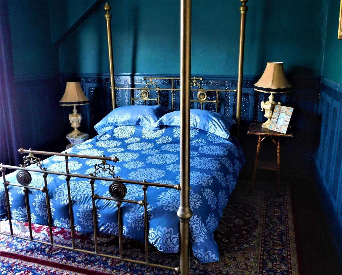 The Bear Bread Bakery B&B, Ensuite Rooms Above The Bakery, Colyton Exterior photo
