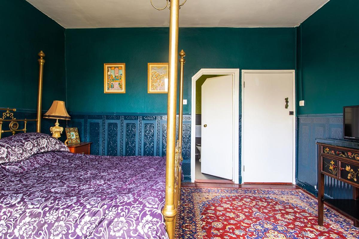 The Bear Bread Bakery B&B, Ensuite Rooms Above The Bakery, Colyton Exterior photo