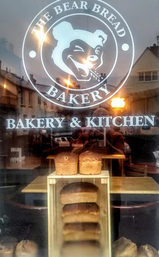 The Bear Bread Bakery B&B, Ensuite Rooms Above The Bakery, Colyton Exterior photo